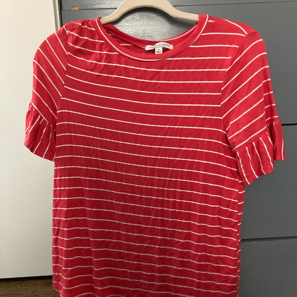 Pink flutter sleeve t-shirt